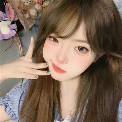 湖畔的女人们
